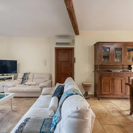 Maison Pinella *