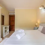 Apartment Maison Pinella